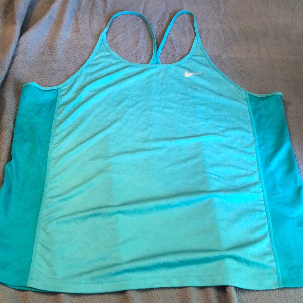 Nike work out tank